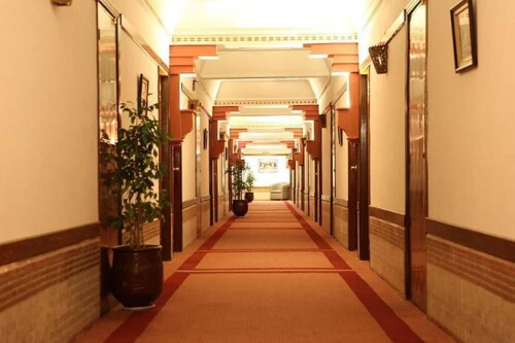 Hotel Transatlantique Meknès Exteriér fotografie