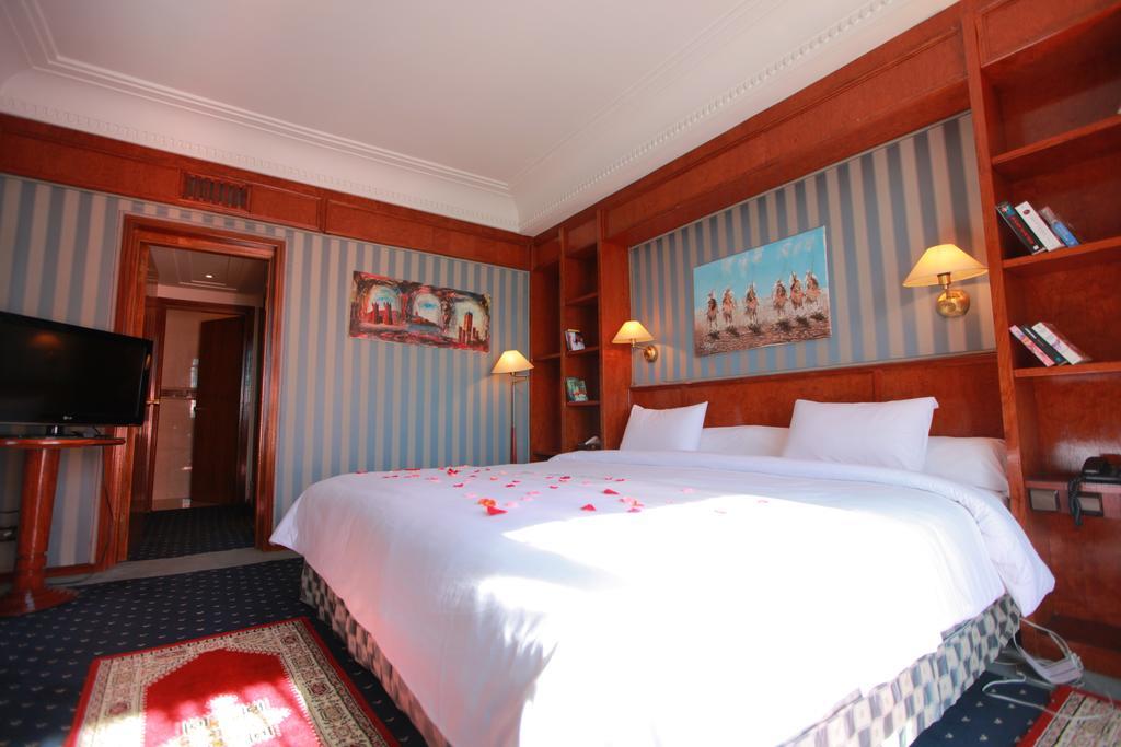 Hotel Transatlantique Meknès Exteriér fotografie